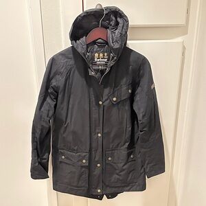 Barbour women’s US size 6 black lined utility jacket with zipper & snaps, + hood